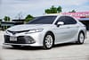 2019 Toyota Camry  2.5 HYBIRD AT